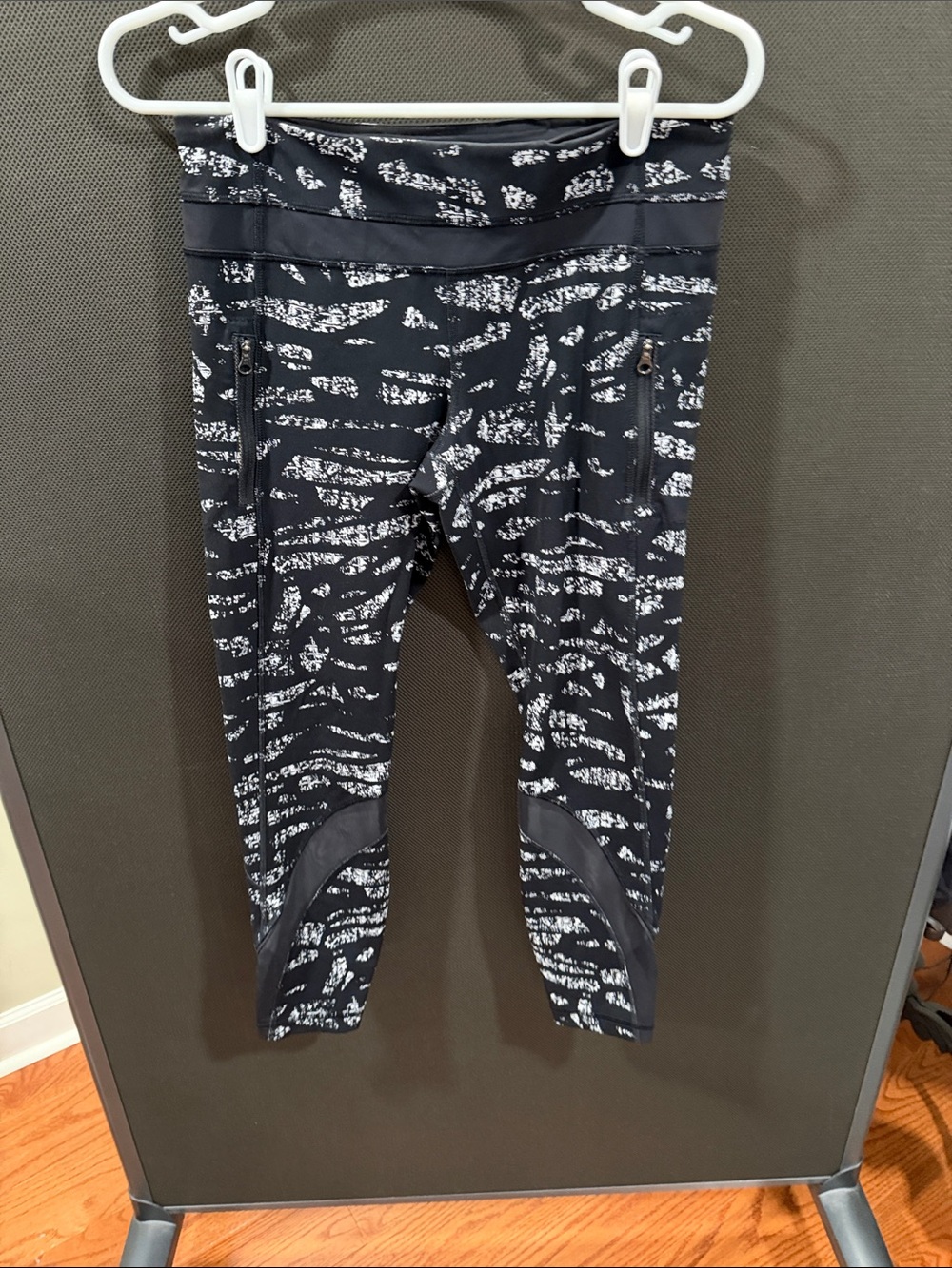 Lululemon legging size 8